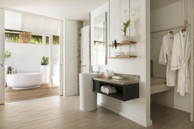 لوکس* ساوت آری آتول