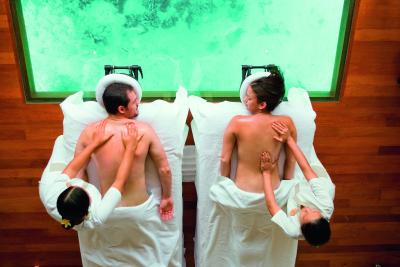 لوکس* ساوت آری آتول