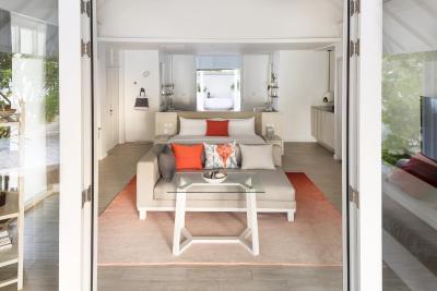 لوکس* ساوت آری آتول