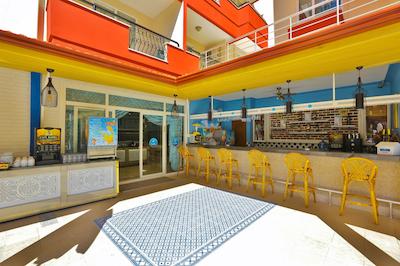 کلوب بیگ بلو سویت هتل