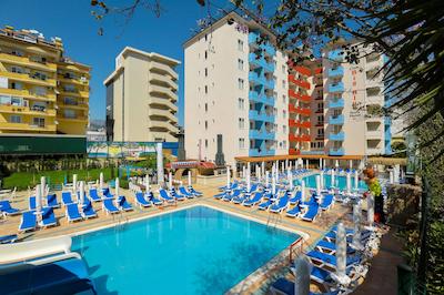 کلوب بیگ بلو سویت هتل