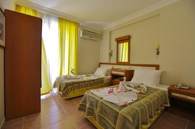 کلوب بیگ بلو سویت هتل