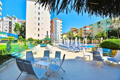 کلوب بیگ بلو سویت هتل