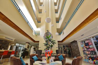 کلوب بیگ بلو سویت هتل