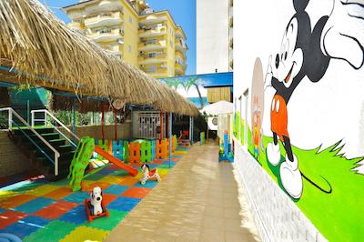 کلوب بیگ بلو سویت هتل