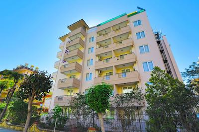 کلوب بیگ بلو سویت هتل