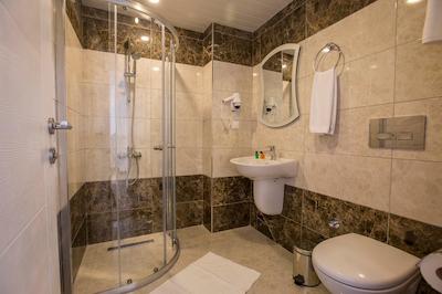 کلوب بیگ بلو سویت هتل