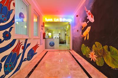 کلوب بیگ بلو سویت هتل