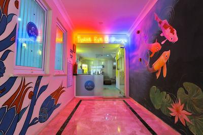 کلوب بیگ بلو سویت هتل