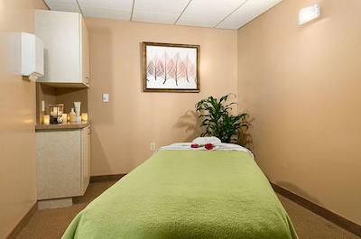 پوینت هیلتون تاپاتیو کلیفز ریزرت