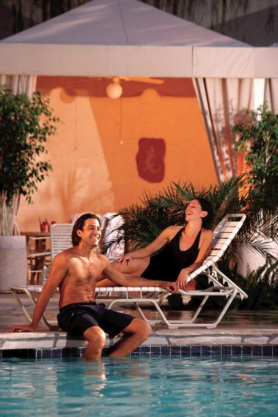 پوینت هیلتون تاپاتیو کلیفز ریزرت