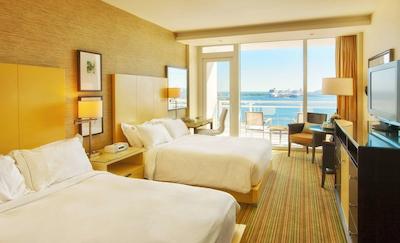 هیلتون فرت لاودردال مارینا