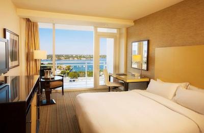 هیلتون فرت لاودردال مارینا