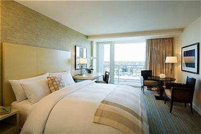 هیلتون فرت لاودردال مارینا