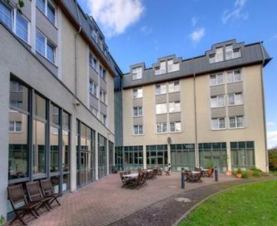 هتل دوسلدرف کرفلد