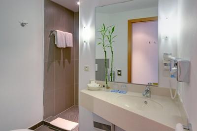 هتل دوسلدرف کرفلد