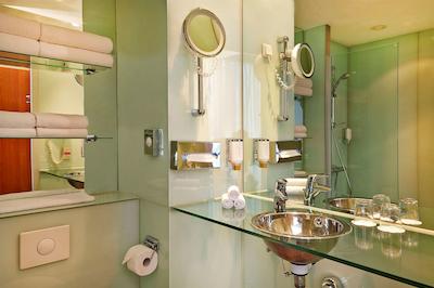 ه- هتل برلین میت