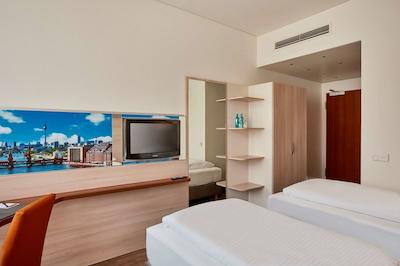 ه- هتل برلین میت