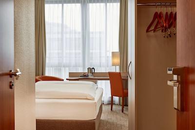 ه- هتل برلین میت