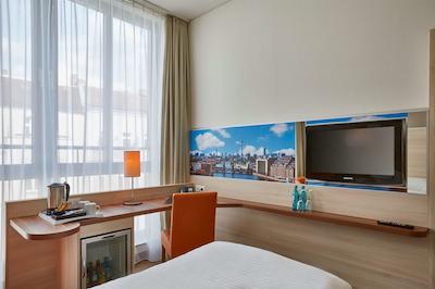 ه- هتل برلین میت