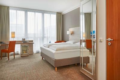 ه- هتل برلین میت