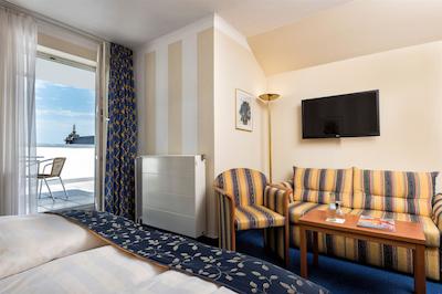 رادیسن بلو هتل هال-مرسبورگ