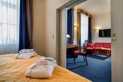 رادیسن بلو هتل هال-مرسبورگ