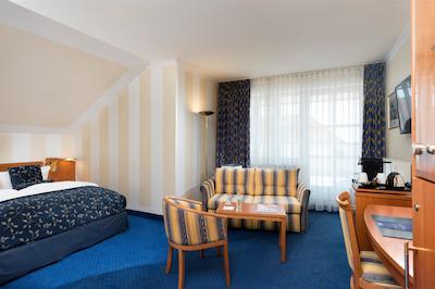 رادیسن بلو هتل هال-مرسبورگ