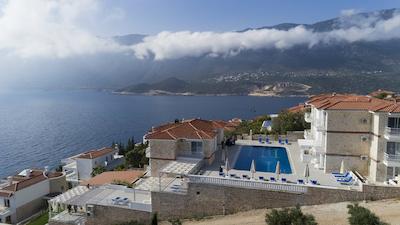 لا کومسال بوتیک هتل