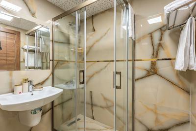 سافاری اُتل