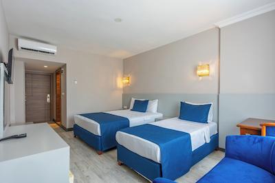 سافاری اُتل