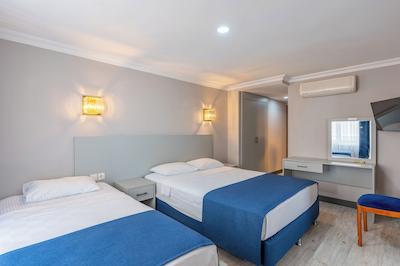 سافاری اُتل