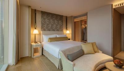 والدورف آستریا بانکوک