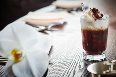 والدورف آستریا بانکوک