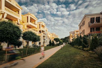 گرین لیف بیچ ریزرت سُزپل