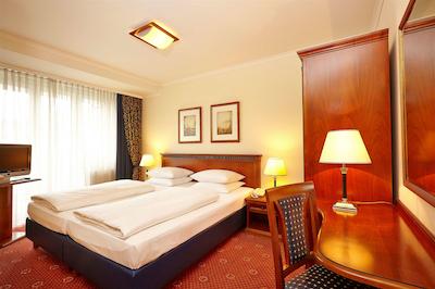 هیپرین هتل برلین