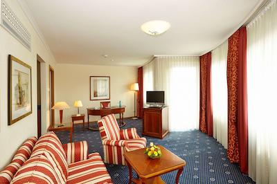 هیپرین هتل برلین