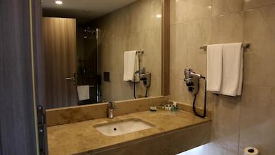 گرین نچره دایمند