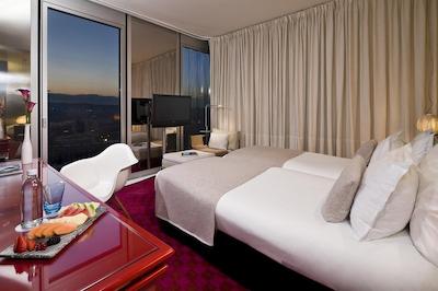 د لول ات ملی بارسلنا اسکی