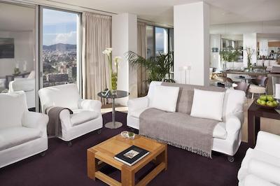 د لول ات ملی بارسلنا اسکی