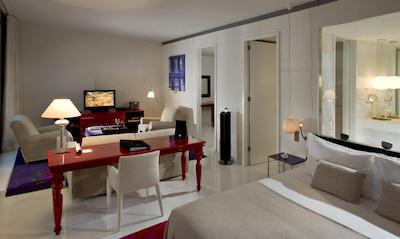 د لول ات ملی بارسلنا اسکی