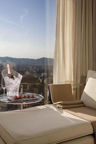 د لول ات ملی بارسلنا اسکی