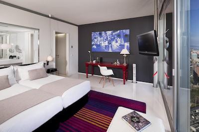 د لول ات ملی بارسلنا اسکی