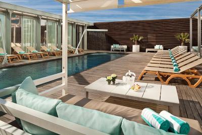 د لول ات ملی بارسلنا اسکی