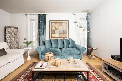 بکن رامبلا کاتالونیا اپارتمنتز