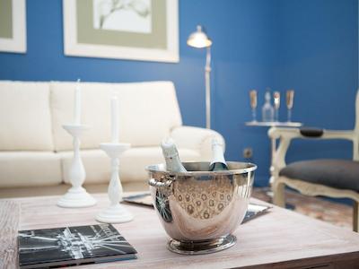 بکن رامبلا کاتالونیا اپارتمنتز