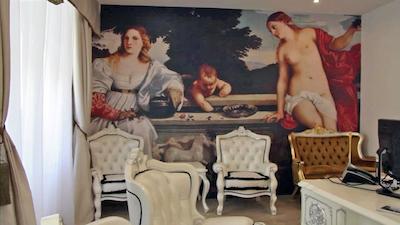 دیکلتیان هریتاج هتل