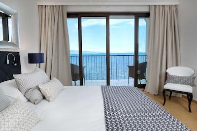 امادریا پارک هتل ریال