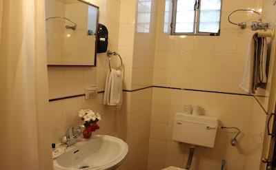 هتل مادهوبان