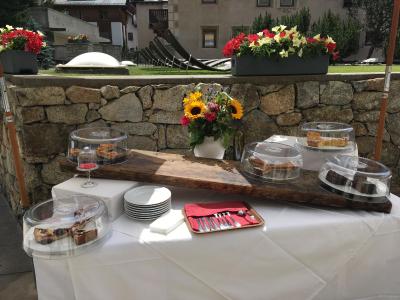 هتل سهویزرهف پنترسینا